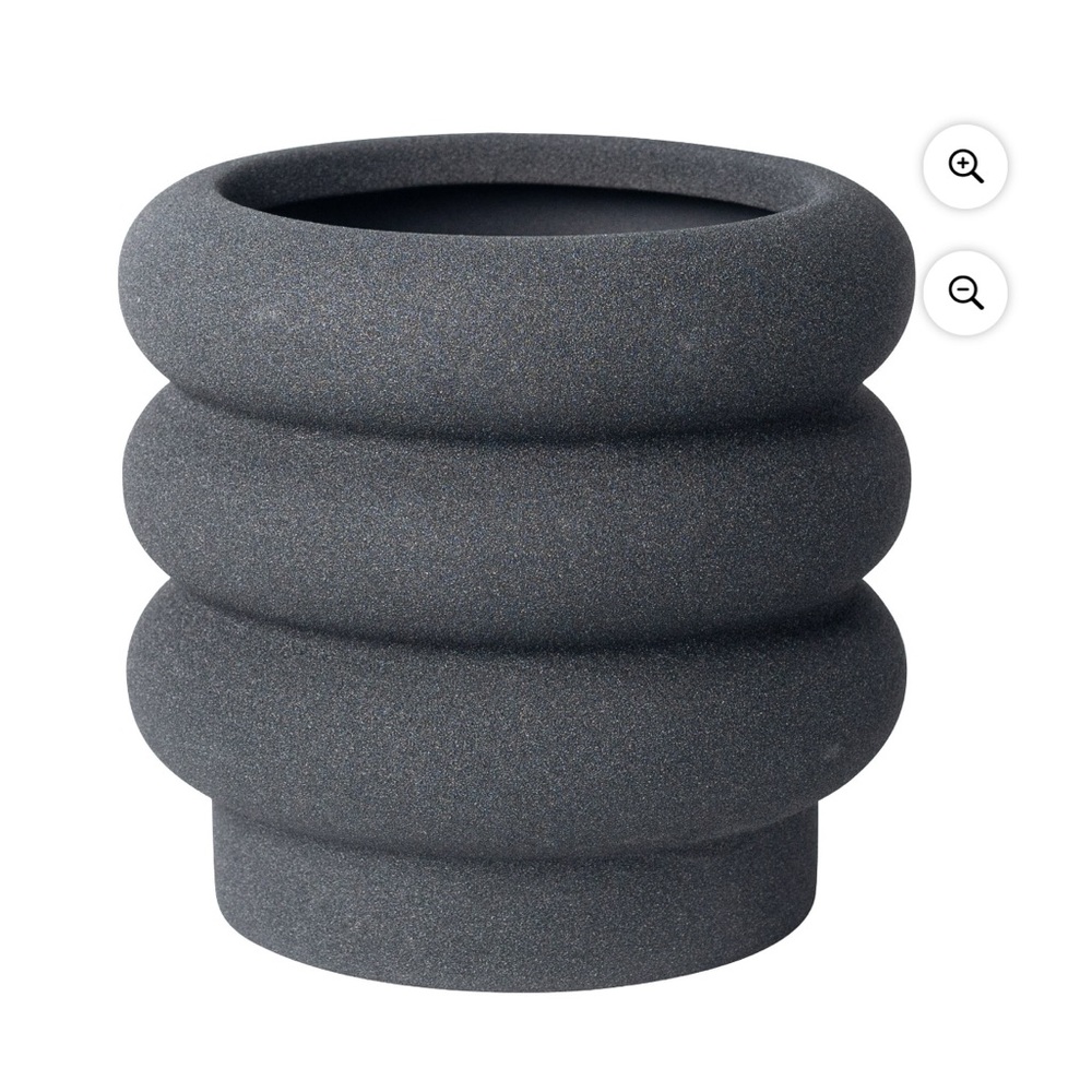 Bubble planter black brand new